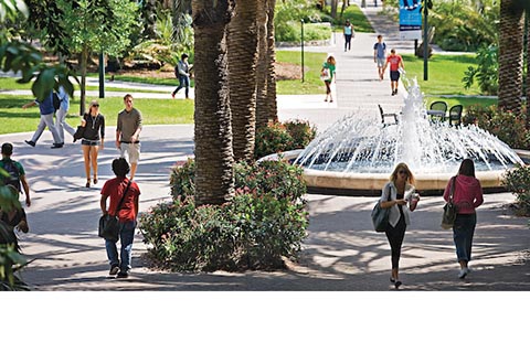 Merrick Fountain Candid